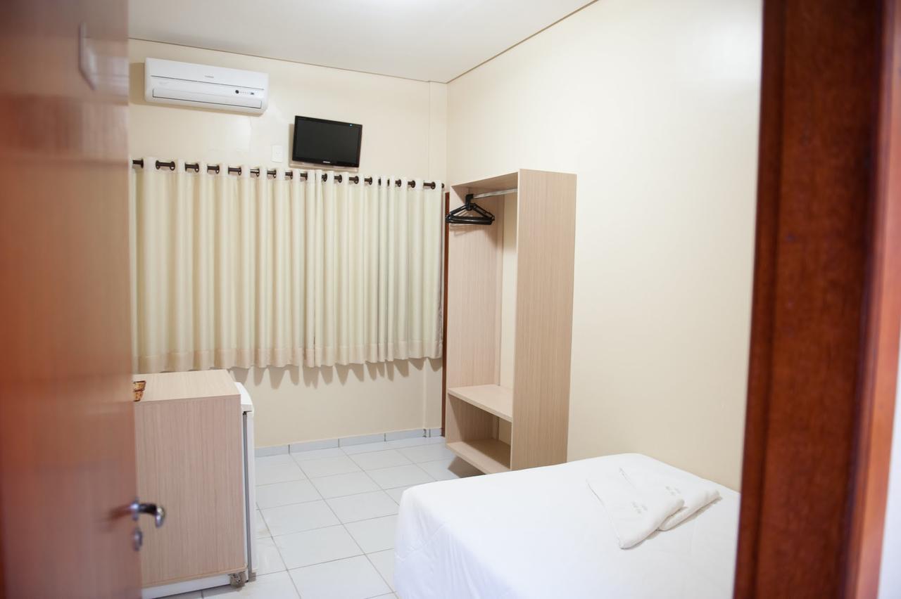Hotel Italian Palace *